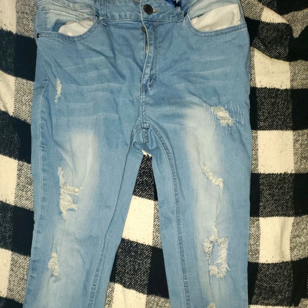 Distressed Jeans